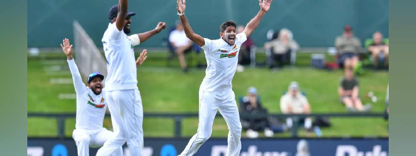 දින දෙකක් අවසානයේ ශ්‍රී ලංකාව පෙරමුණේ